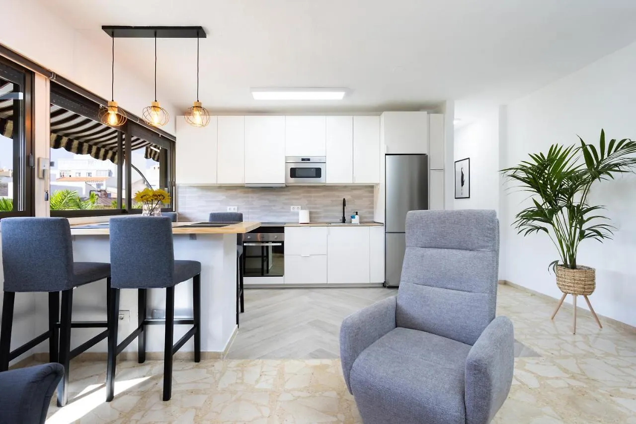 Home2Book Trendy & Centric Apartment Santa Cruz Spain